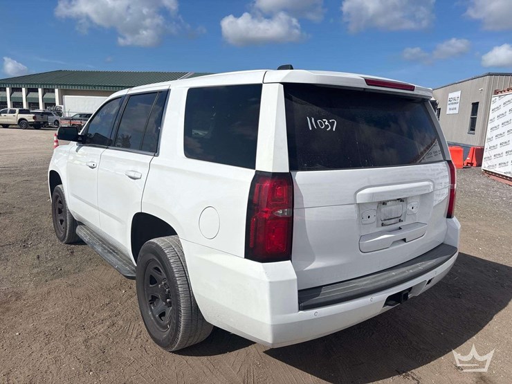 2009-chevrolet-tahoe-image-4