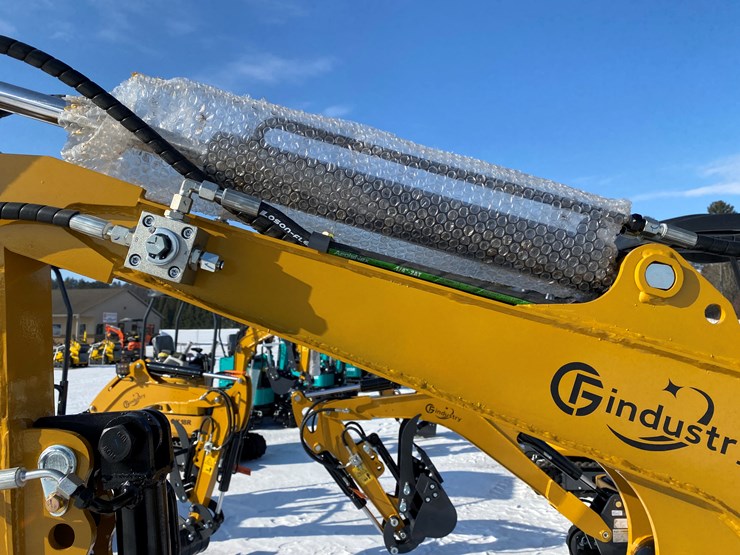 #5363-•-2026-unused-cfg-mini-excavator-image-11