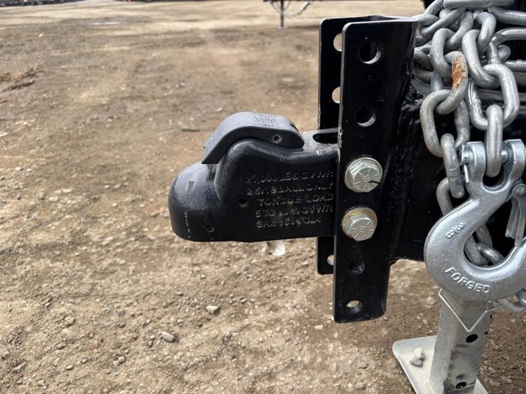 2026-southland-larct52-822v-86-enclosed-trailer-image-11