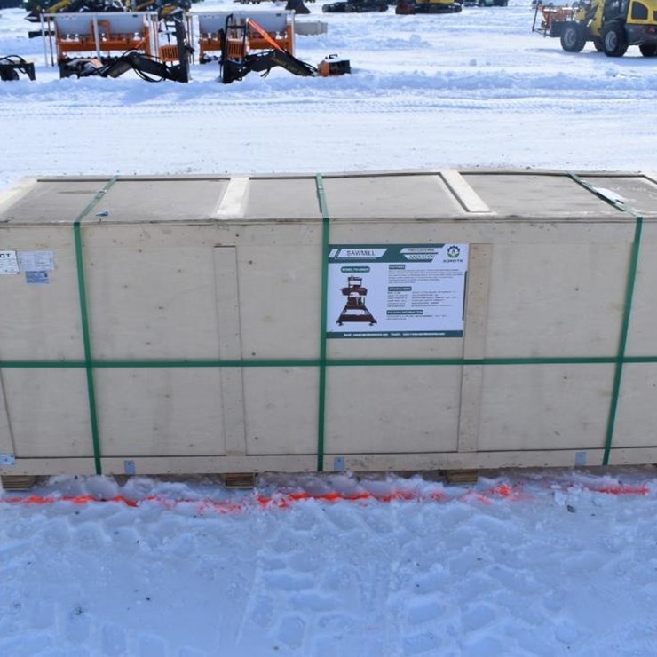 AGT INDUSTRIAL PORTABLE SAW MILL 41875