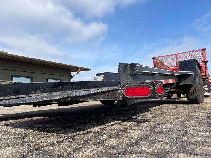 #8551-•-appalachian-trail-tilt-bed-trailer-image-47