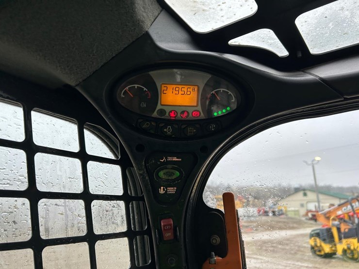 bobcat-t770-image-21