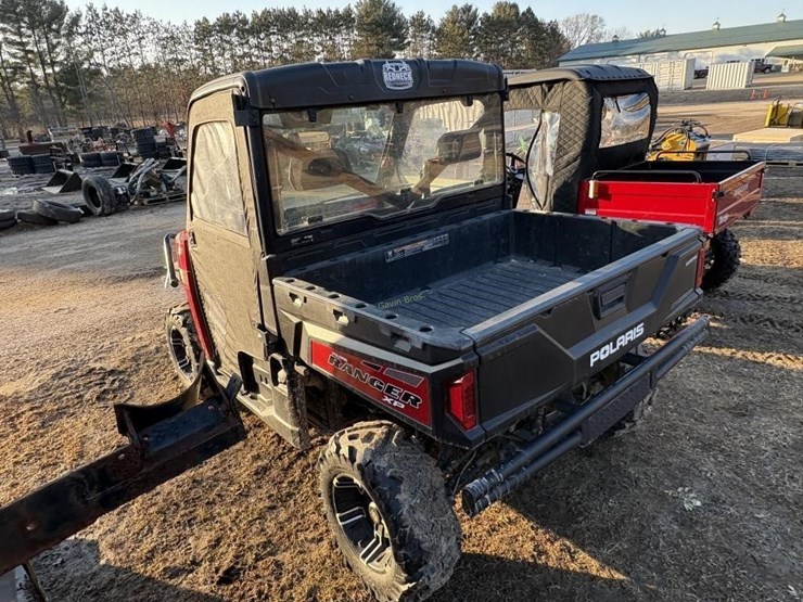 2015-polaris-ranger-900-xp-image-8