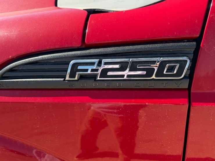 2012-ford-f250-image-13