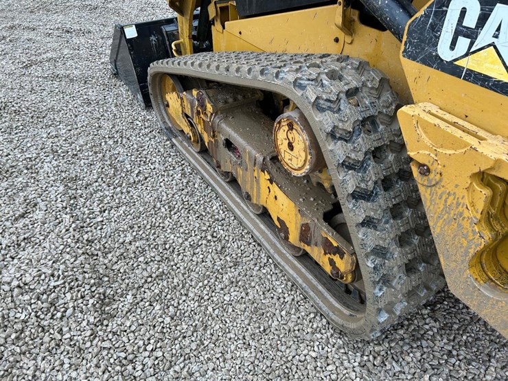 caterpillar-259d-image-17