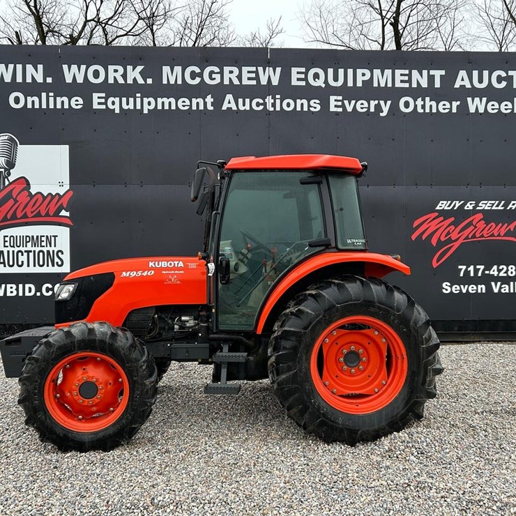 KUBOTA M9540