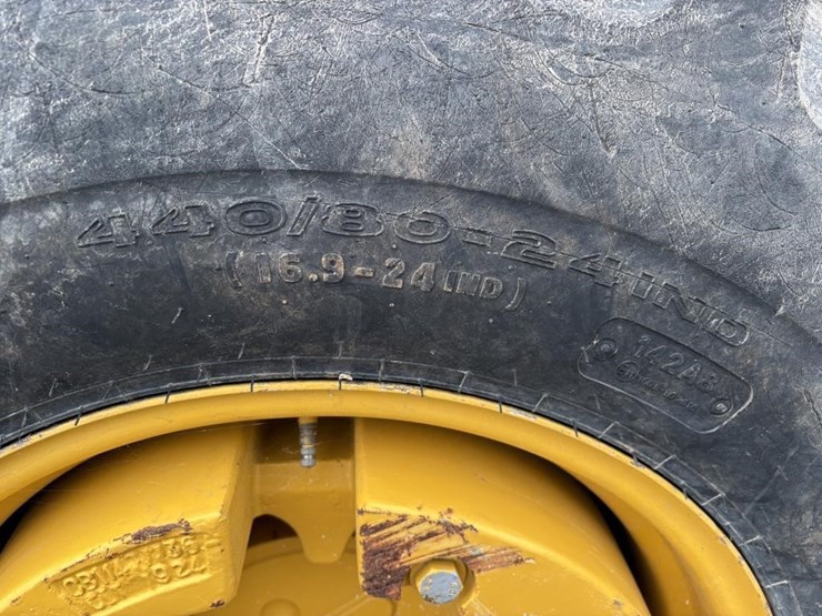 deere-210lep-image-28