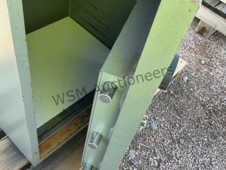 american-security-safe-&-electrical-enclosure-image-5