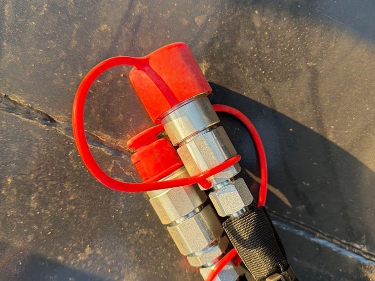 landhonor-72"hydraulic-grapple-skid-steer-attachment-image-6