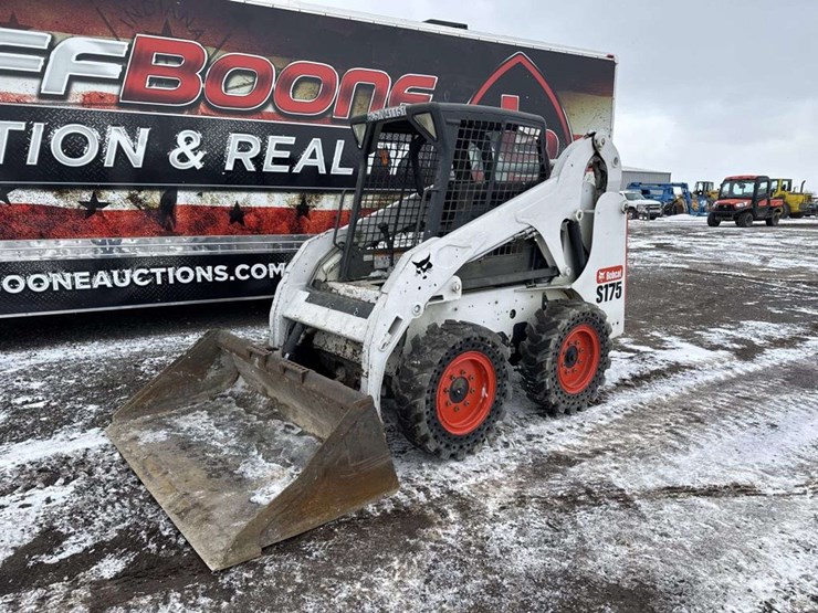 2011-bobcat-s175-image-1
