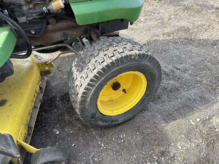 john-deere-145-image-10