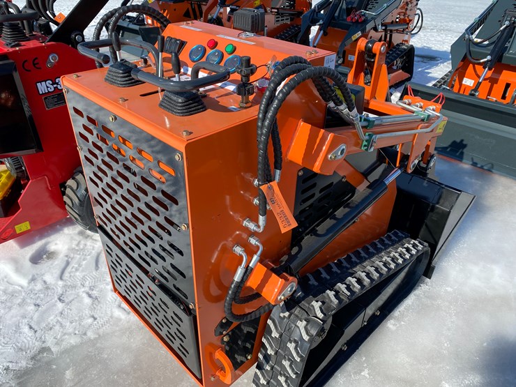 #5332-•-2025-ats--t460-mini-skid-steer-loader-image-1