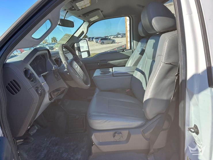 2016-ford-f250-image-12