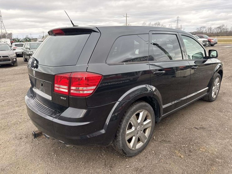 2009-dodge-journey-sxt-image-3