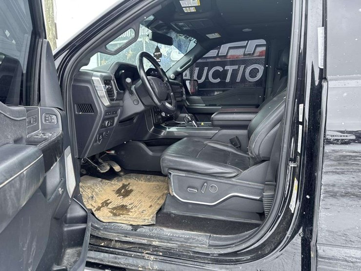 2022-ford-f150-image-13