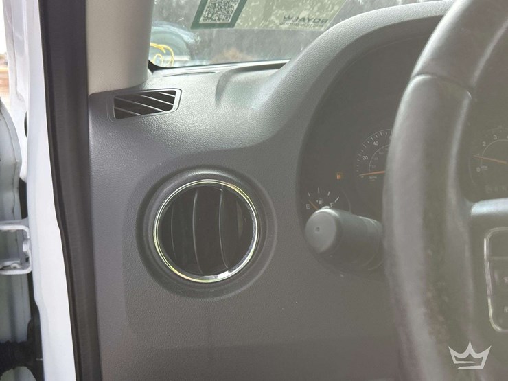 2017-jeep-patriot-image-15