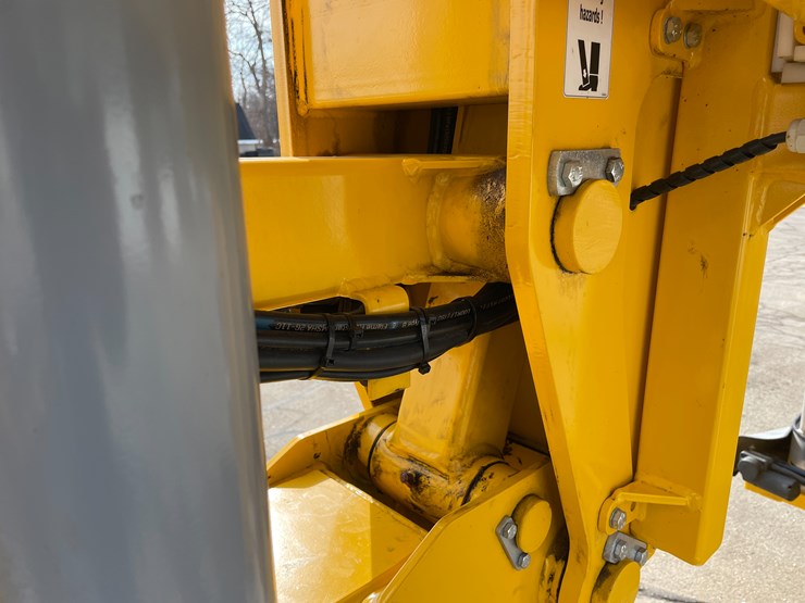 #8550-•-2023-omme-2750-rxbdj-hybrid-tracked-aerial-lift-image-96