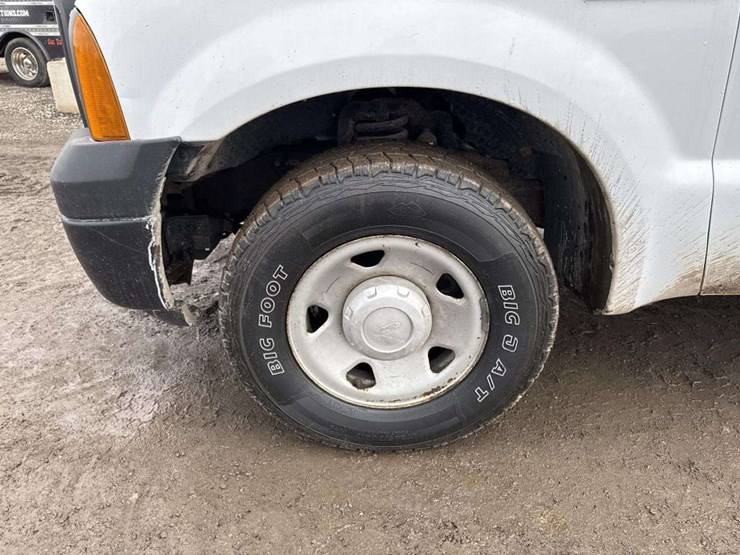 2005-ford-f350-xl-image-5