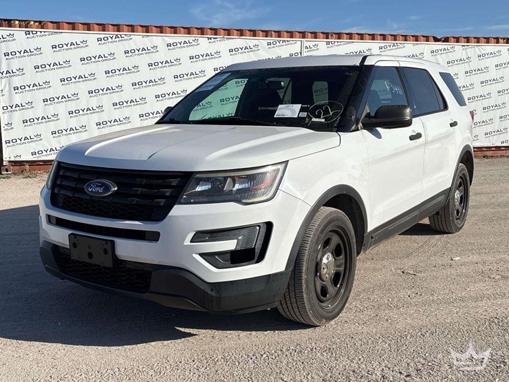 2018-ford-explorer-image-1