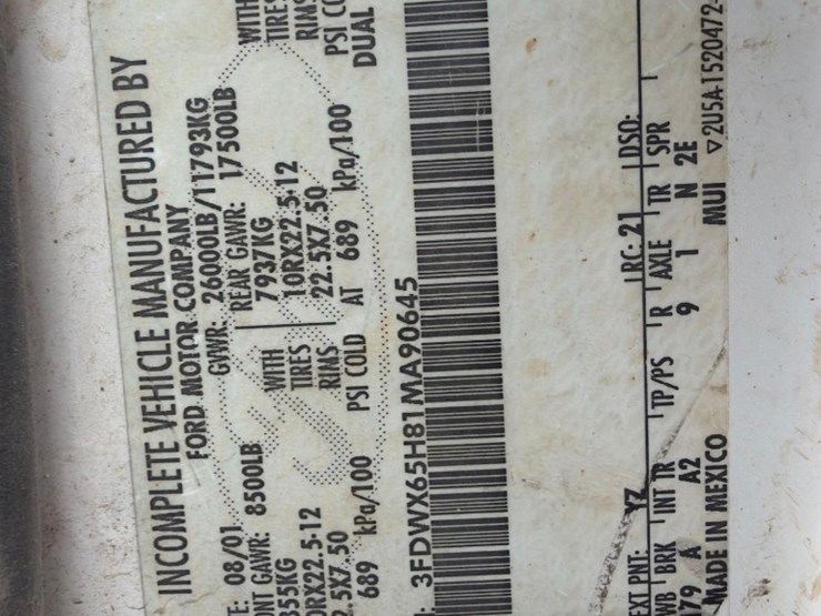 2001-ford-f650-image-37