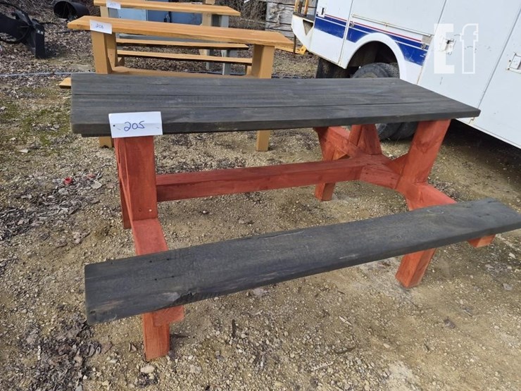 homemade-wooden-picnic-table-image-1