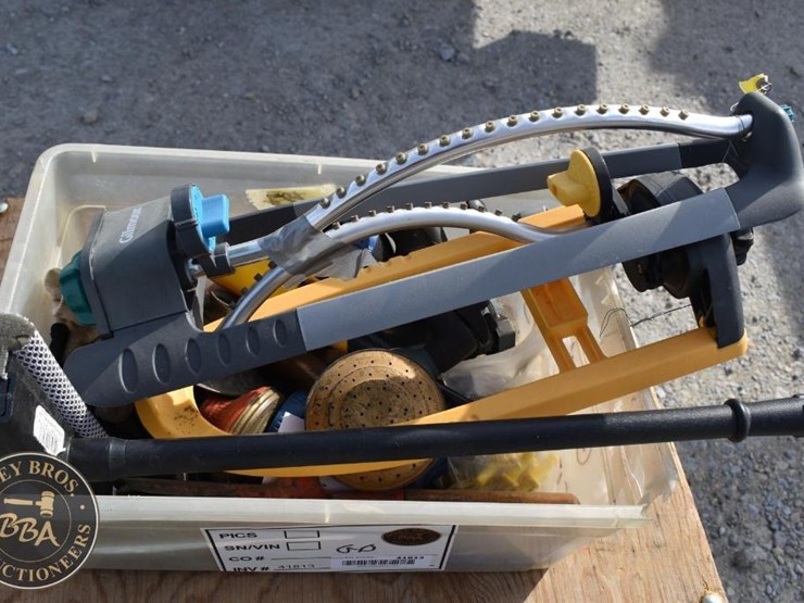 lot-of-assorted-garden-tools-41813-image-1