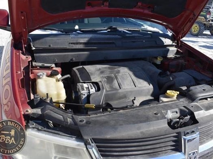 2010-dodge-journey-sxt-image-40