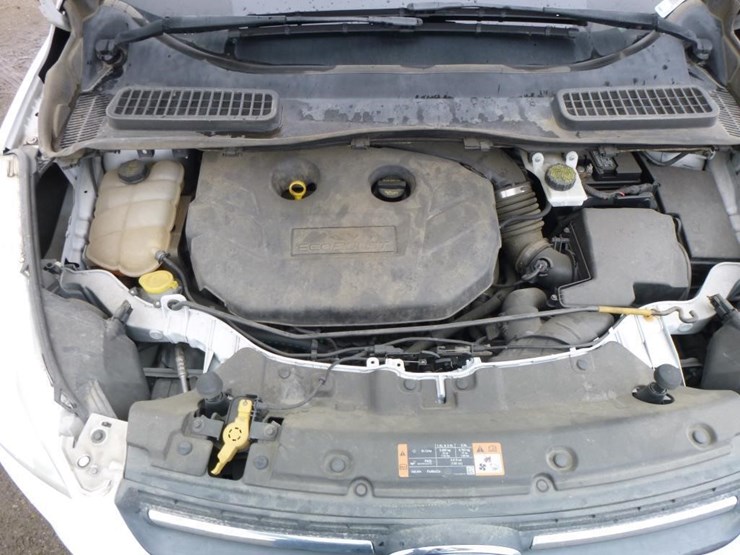 2016-ford-escape-image-24