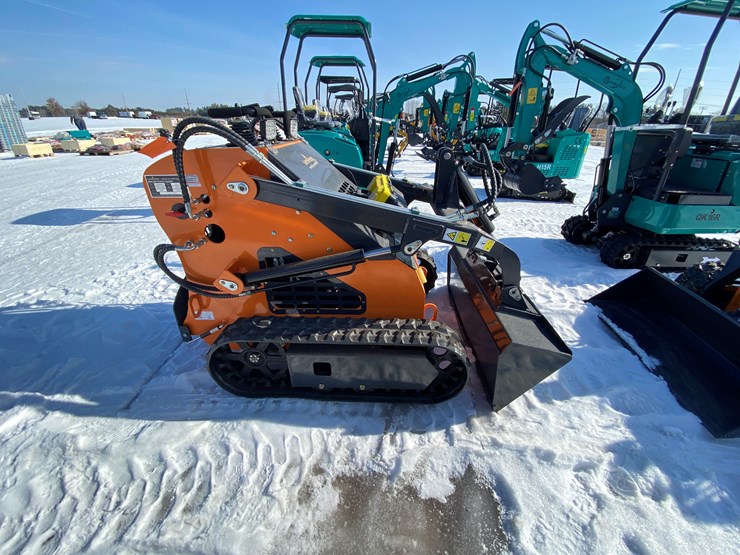 #5317-•-landhonor-mini-skid-steer-loader-image-8