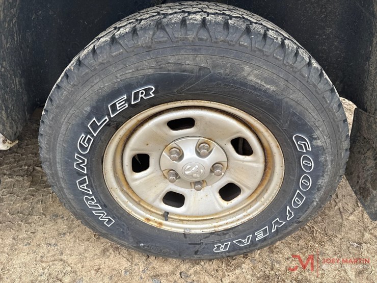 2015-dodge-1500-image-8