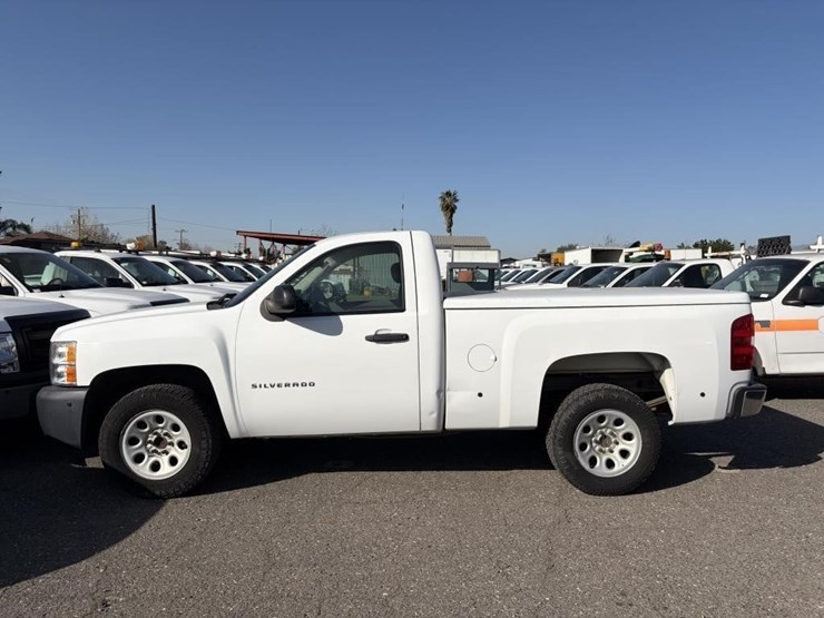 2011-chevrolet-1500-image-7