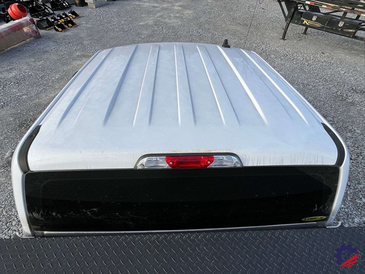 2020-ford-f150-xl-image-30