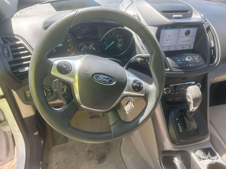 2016-ford-escape-image-14