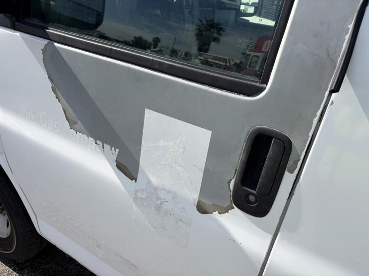 2008-utility-van-image-7