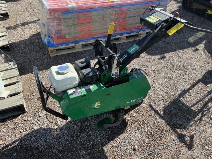 ryan-easy-steer-sod-cutter-image-1