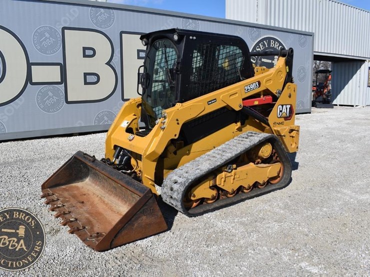 2022-caterpillar-259d3-image-4