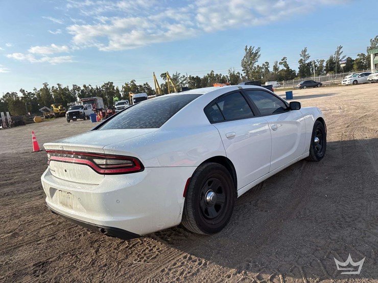 2018-dodge-charger-image-3