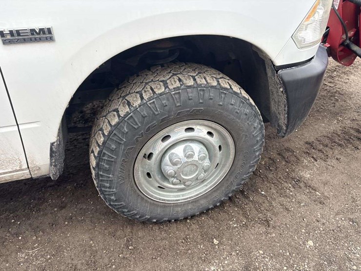 2012-dodge-ram-2500-image-11