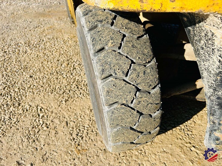 caterpillar-gp25-image-16