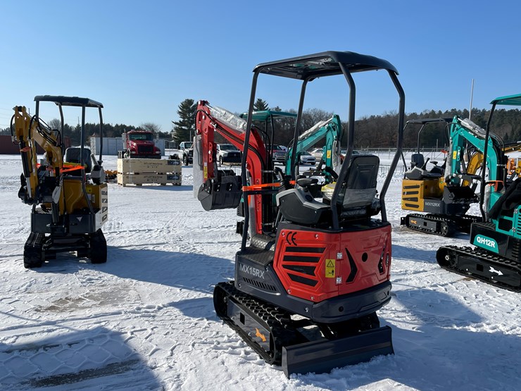 #5373-•-mx15rx-mini-excavator-image-6