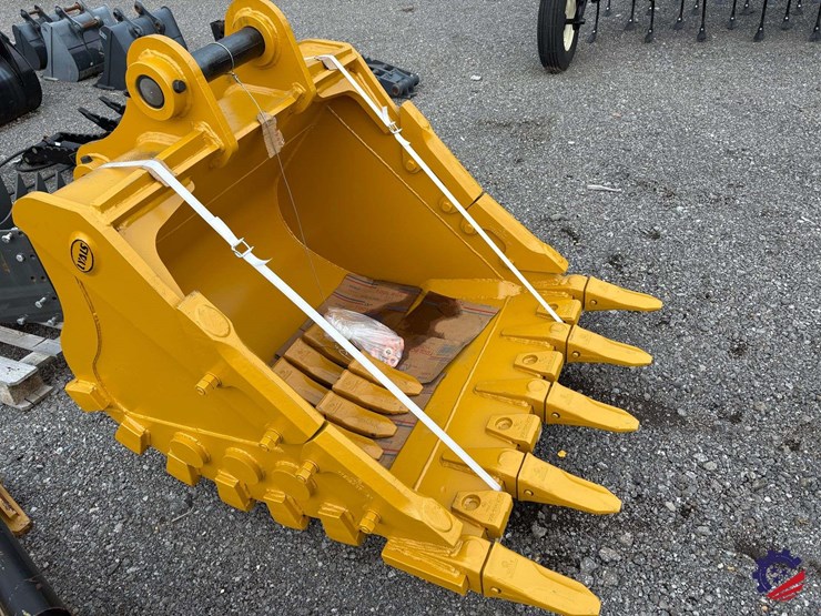 caterpillar-320-image-17