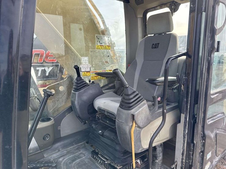 caterpillar-345d-image-20