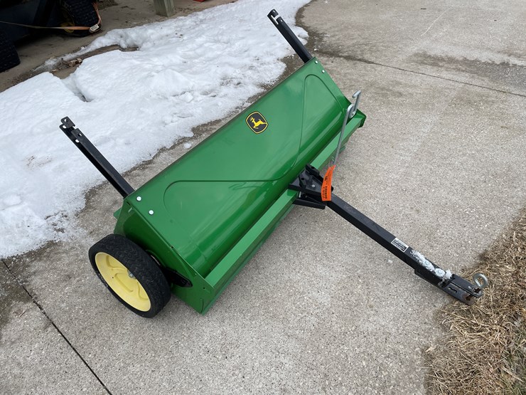 john-deere-44-image-1