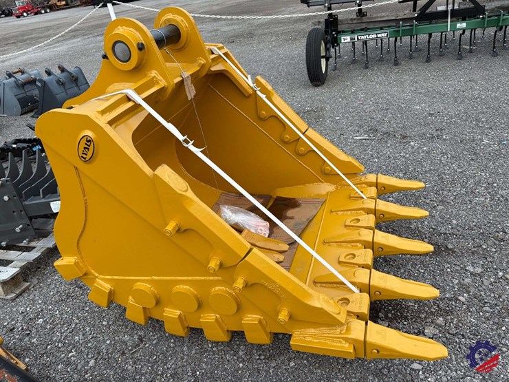 caterpillar-320-image-6