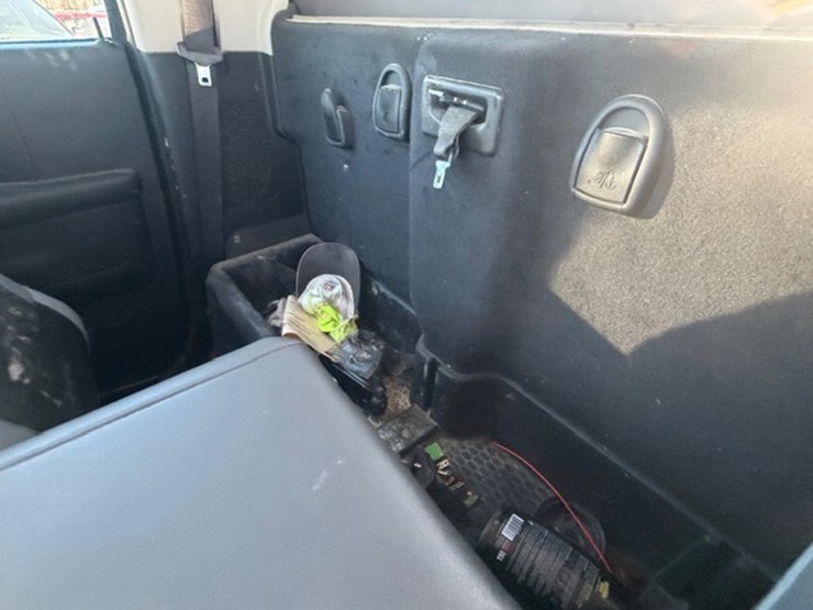 2019-ram-1500-classic-image-30