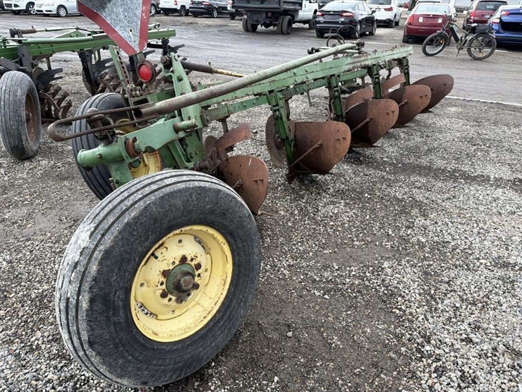 john-deere-5-image-4