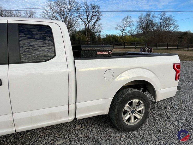 2020-ford-f150-xl-image-19