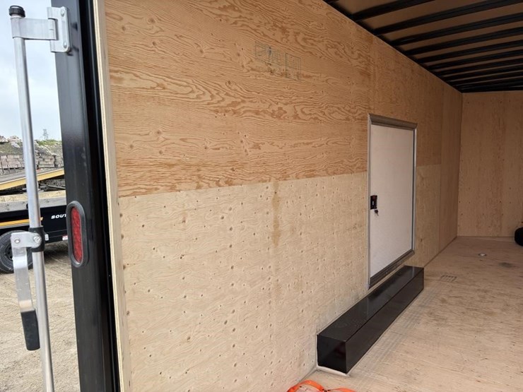 2026-southland-larct52-822v-86-enclosed-trailer-image-25