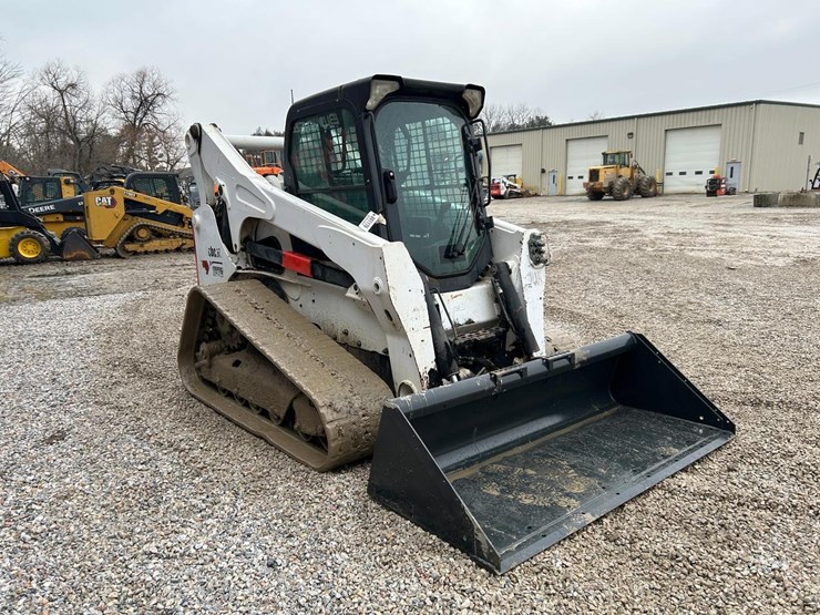 2019-bobcat-t870-image-6