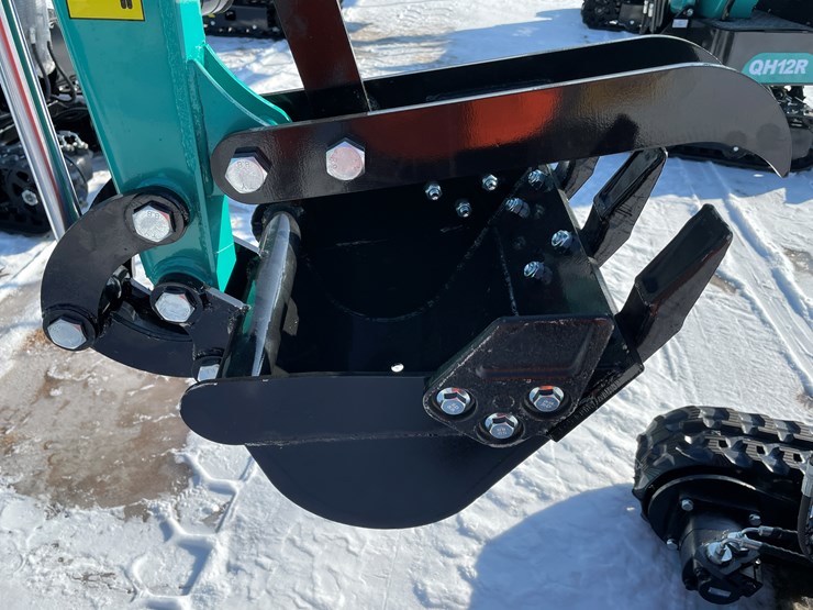 #5370-•-mx50r-mini-excavator-image-19